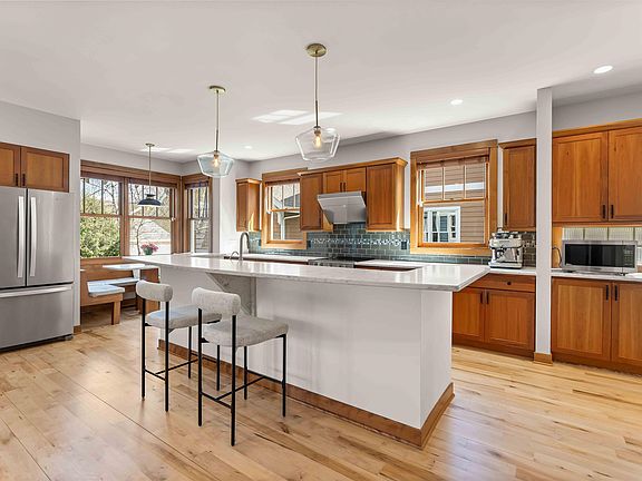 5th image of 3625 Fellowship Rd