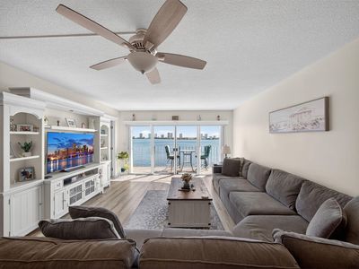 801 Lake Shore Drive #405, Lake Park, FL, 33403