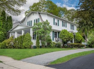 119 Main St, Stanhope, NJ 07874