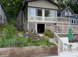 824 Lakeside Cir, Rome City, IN 46784