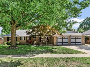 3926 Briarcrest Dr, Norman, OK 73072
