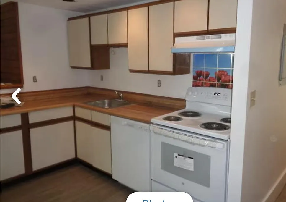 2 bed, 750 sqft, $2,500 — Photo 2
