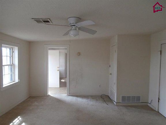 4th image of 345 N San Pedro St
