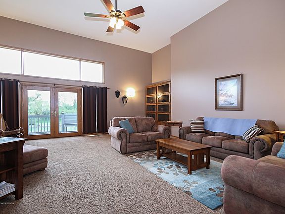 3rd image of 21100 Prestancia Dr