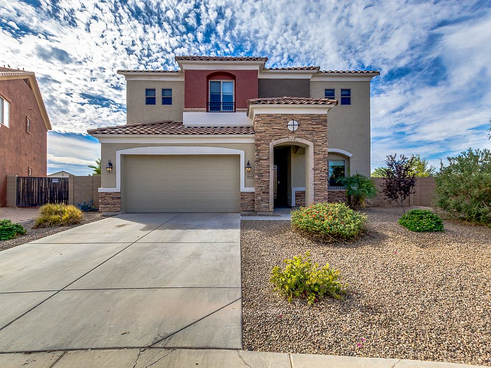 1st image of 1001 W Saguaro Ln