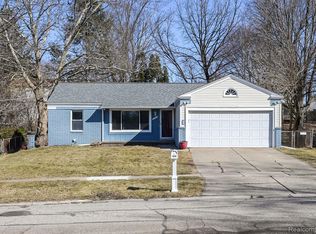 2376 Colony Way, Ypsilanti, MI