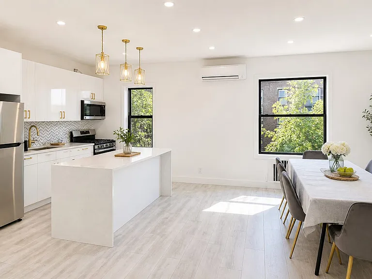 1268 President St #3 — Photo 4