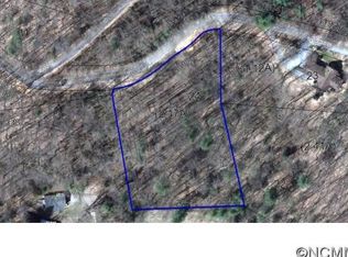 70 Hyde Well Dr, Hendersonville, NC 28792