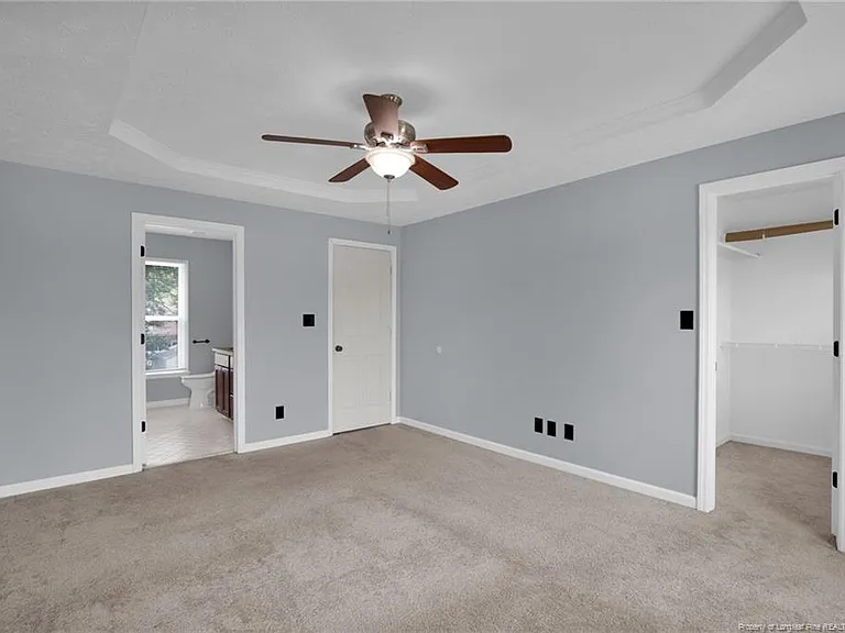 1183 Helmsley Dr — Photo 25