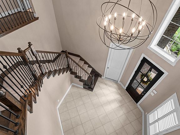 4th image of 2427 Anderson Point Ln
