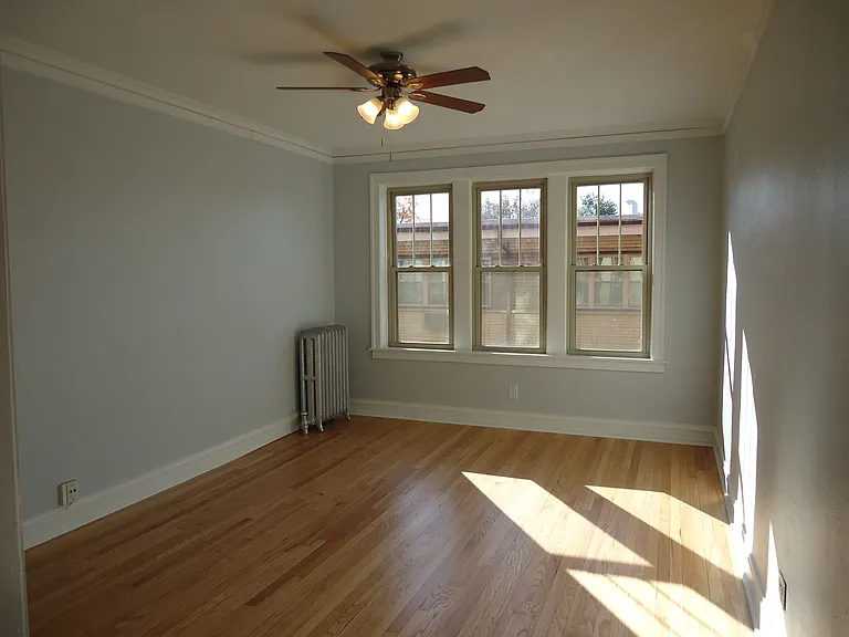 415 S. Harvey — Photo 10