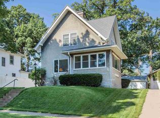 1536 29th St, Rock Island, IL