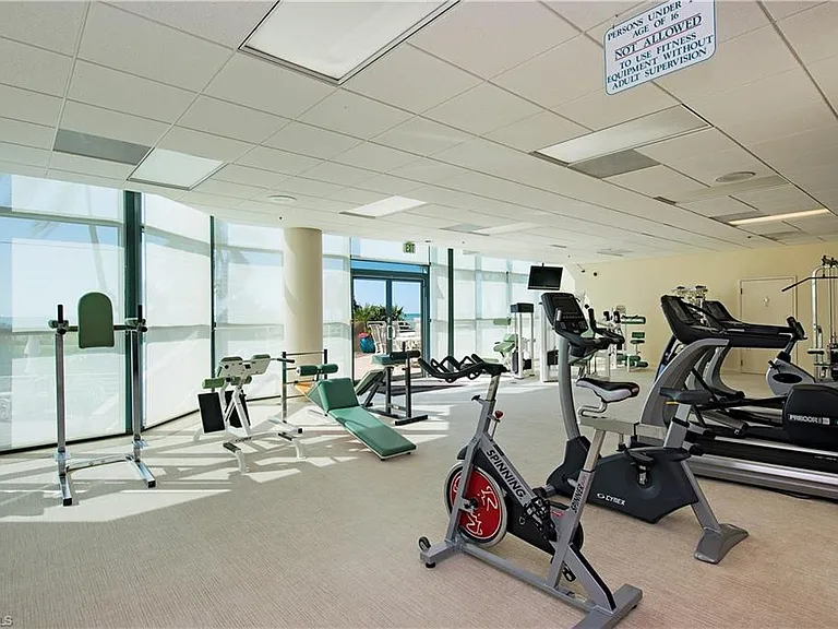 4651 Gulf Shore Blvd N #901 — Photo 20