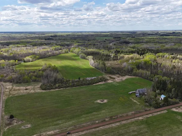 3743 Skog Rd, Kettle River, MN 55757