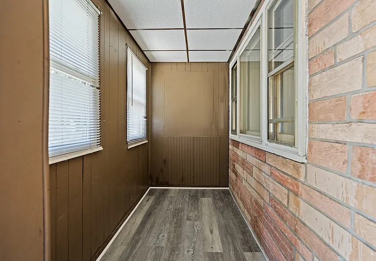 212 Mercer St #1 — Photo 4