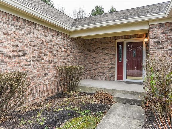 2nd image of 7299 River Glen Dr