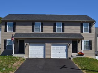 1023 Gregory Ln, Temple, PA 19560