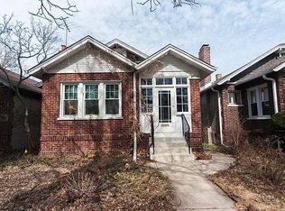 1746 W Columbia Ave, Chicago, IL