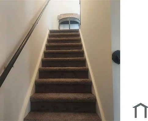 940 Glenn St #901 — Photo 7