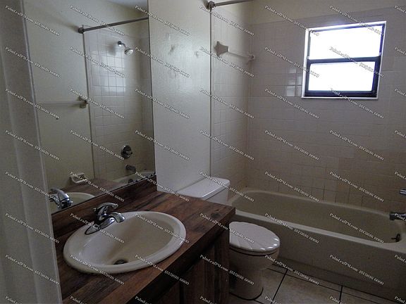 2nd image of 3801 49th Ave N APT B