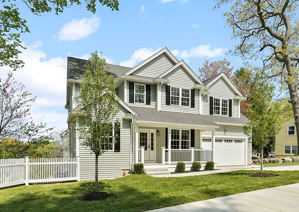 121 Walnut St, Revere, MA 02151 Zillow