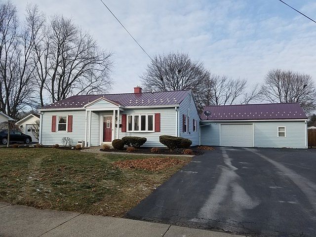 1st image of 121 Lynhurst Ave