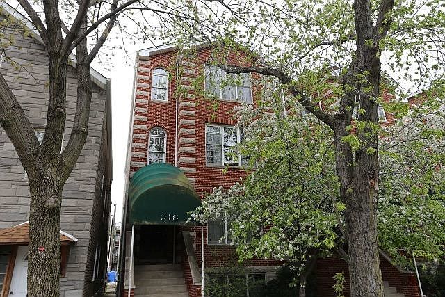 1st image of 916 N Paulina St #G