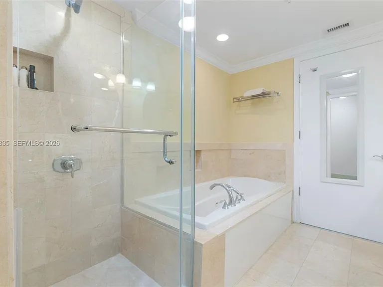 3350 SW 27th Ave #1003 — Photo 10