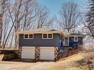 5414 Bauers Dr, West Bend, WI 53095