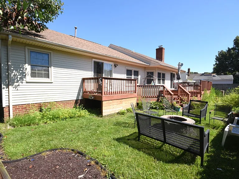 5181 Eagle Run Rd — Photo 43
