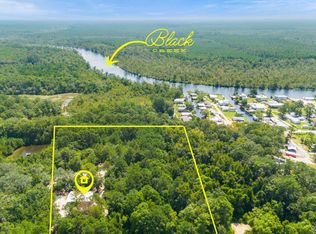 58 Blue Gill Rd, Freeport, FL 32439