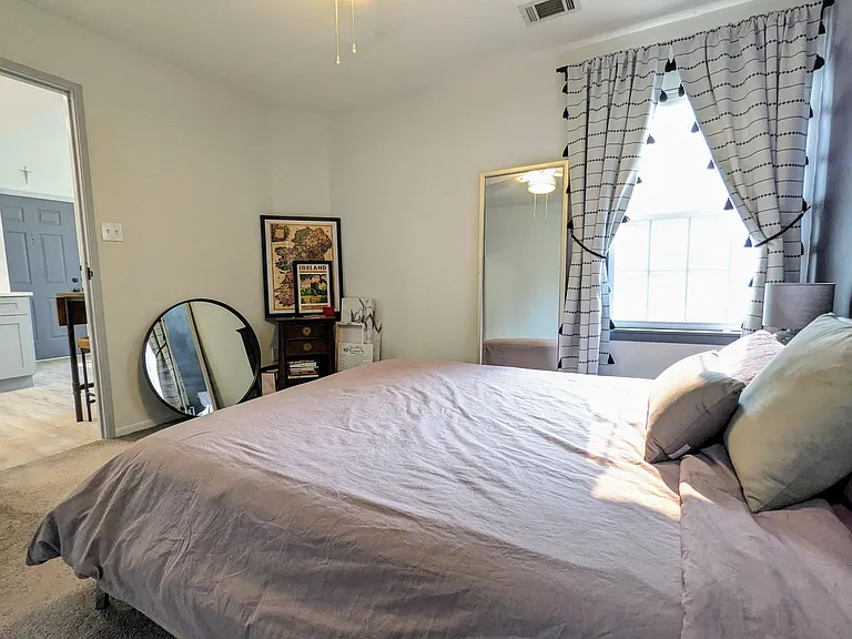 1301 Wyndham Dr — Photo 13