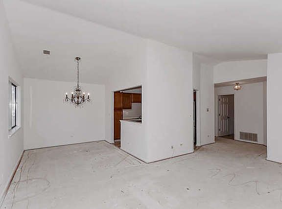 3rd image of 1600 Brittany Ct APT D2