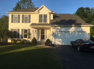 217 San Fernando Ln, East Amherst, NY 14051