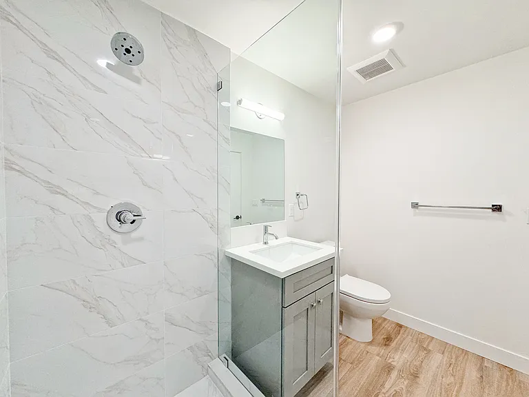 1743 Armacost Ave — Photo 58