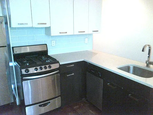 Rented by Bohemia Realty Group | media 30