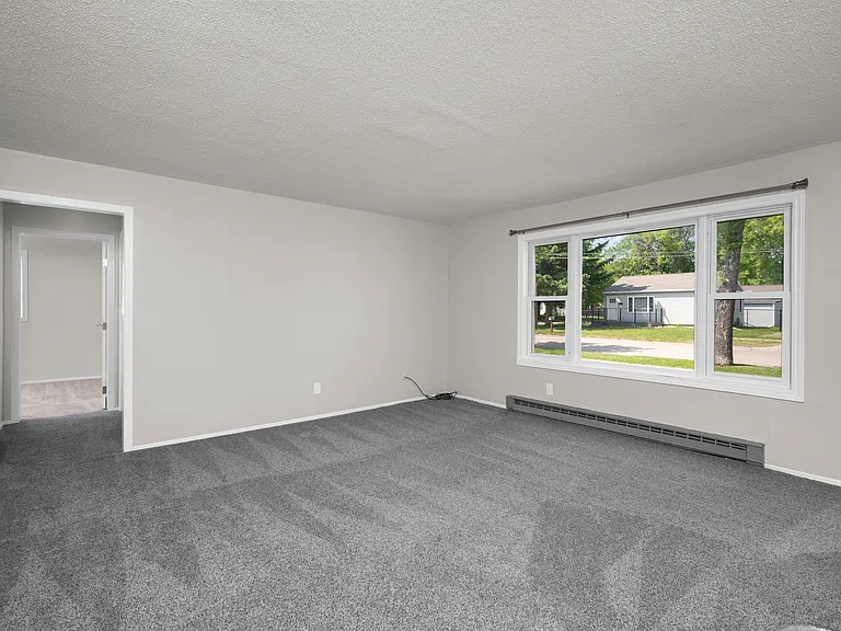 423 Seward Ave #2 — Photo 3