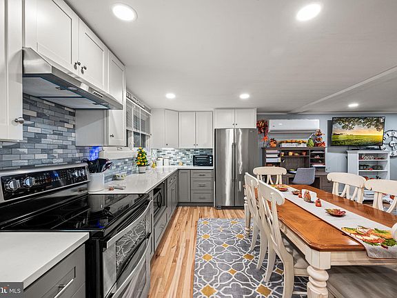 4th image of 114 Wendy Cir