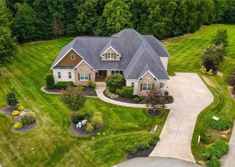 1st image of 7288 Henson Forest Dr