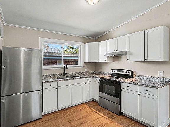 4th image of 511 Saunders Pl Unit B