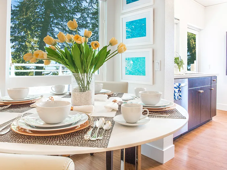 Clean decor and natural views evoke a modern but cozy vibe