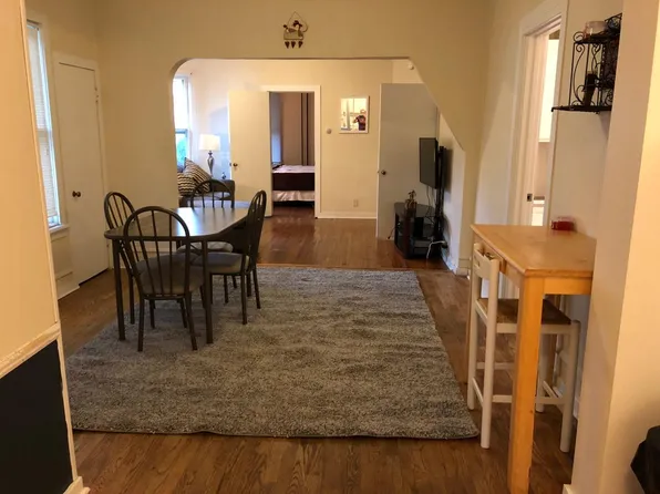 906 Michigan Ave #1, Saint Joseph, MI 49085
