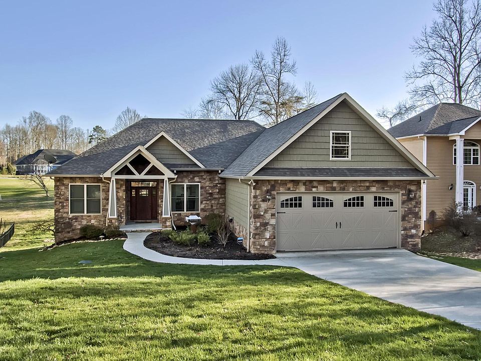 Image 1: 01_InataCircle_103_Front