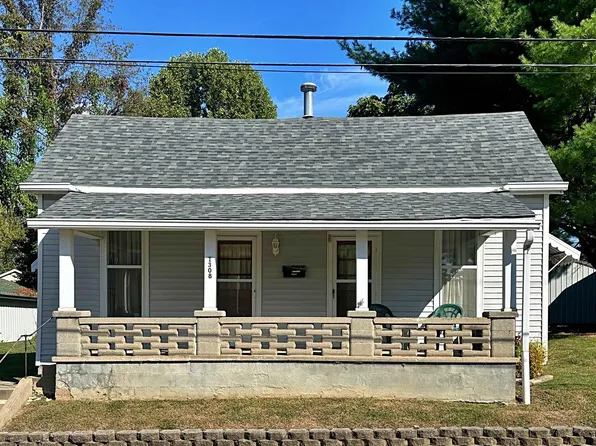 1308 E Van Trees St, Washington, IN 47501