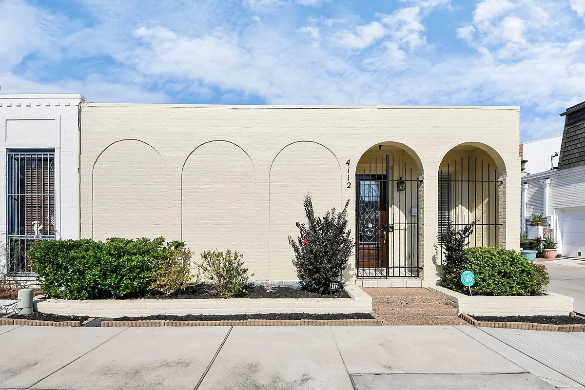 Building Photo - 4112 Meyerwood Dr