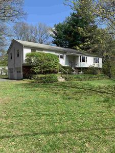 24 Barcelona Dr, Clifton Park, NY, 12065