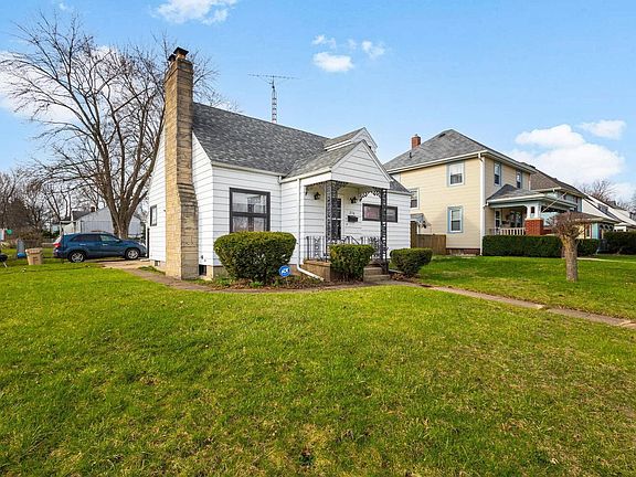 3rd image of 236 Donmoyer Ave