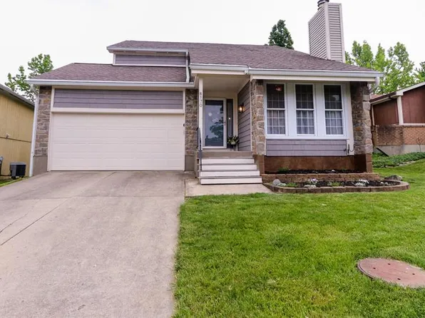 8170 Pepperwood Dr, West Chester, OH 45069