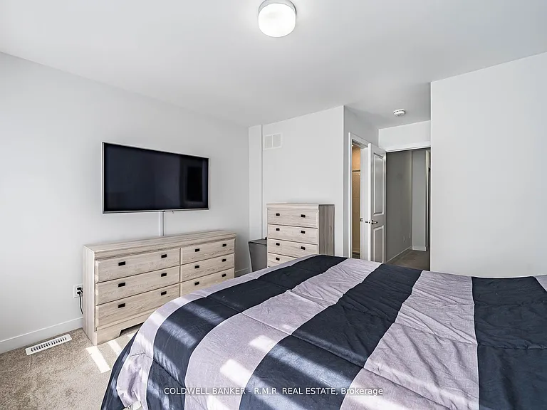 136 Brockley Dr — Photo 35