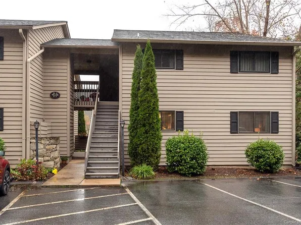 47 Lake Dr APT K-1, Hendersonville, NC 28739